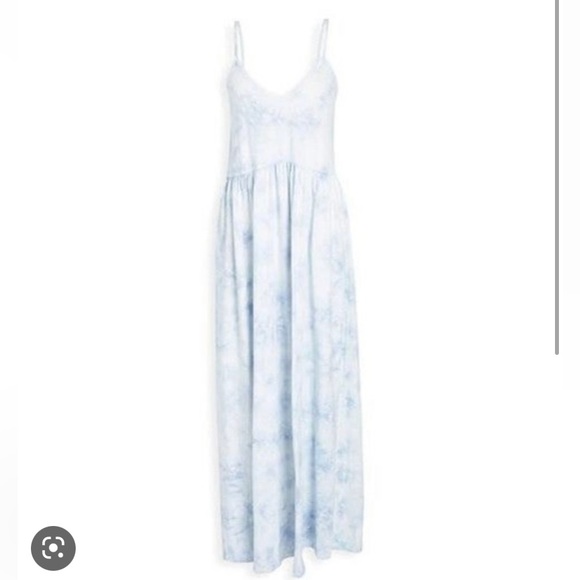 Z Supply Dresses & Skirts - Size Medium Z Supply tie dye maxi dress